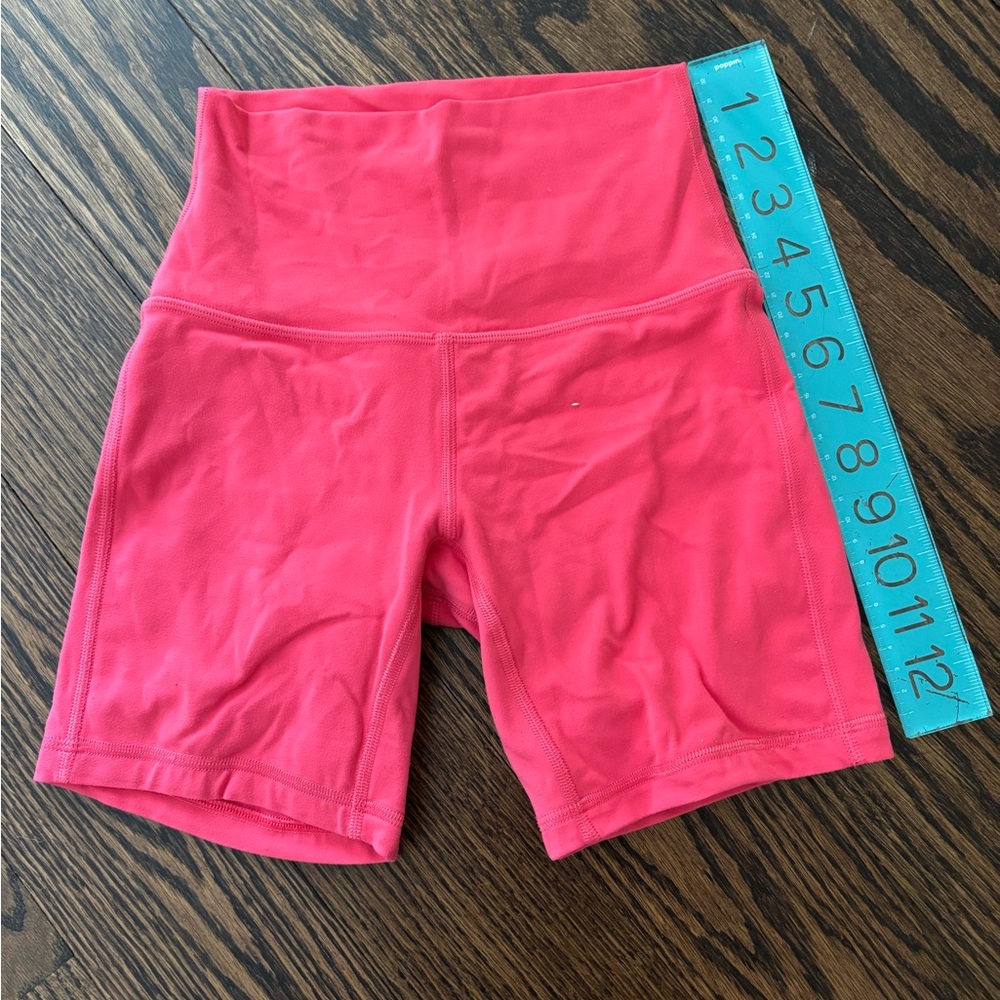 Lululemon biker shorts. size 2. Very good condition.
